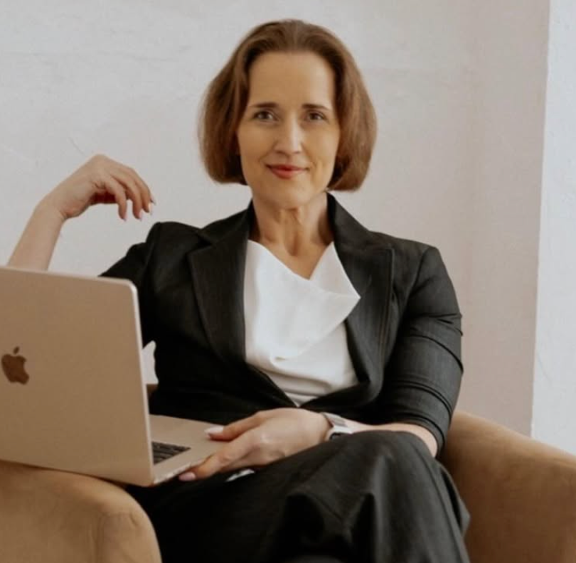 Karen Freberg